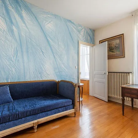 Le Charme D'une Maison Bourgeoise En Holiday home